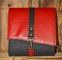 wildbagg mit rotem Leder